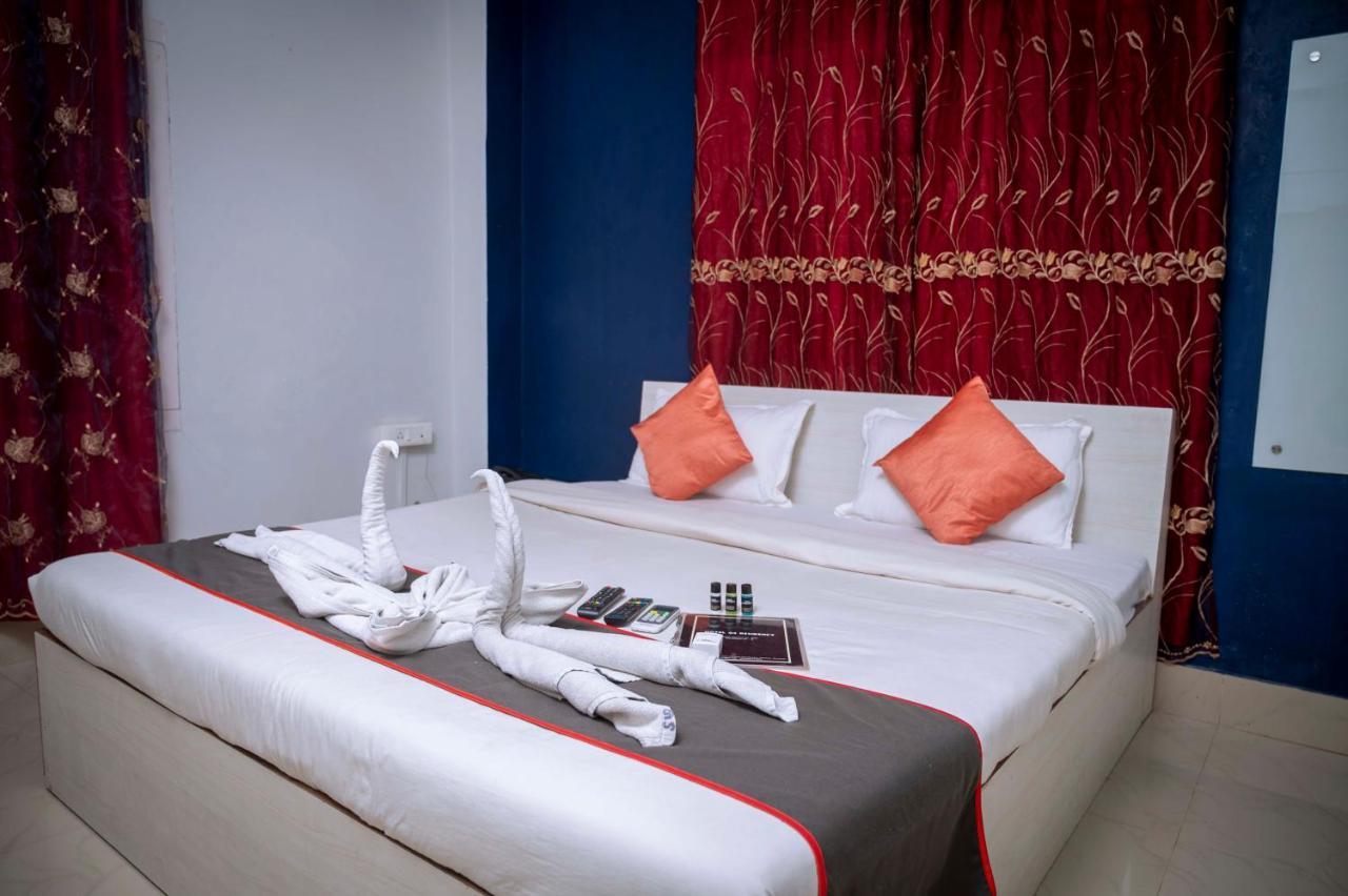 Gs Residency Hotel Guwahati Bagian luar foto