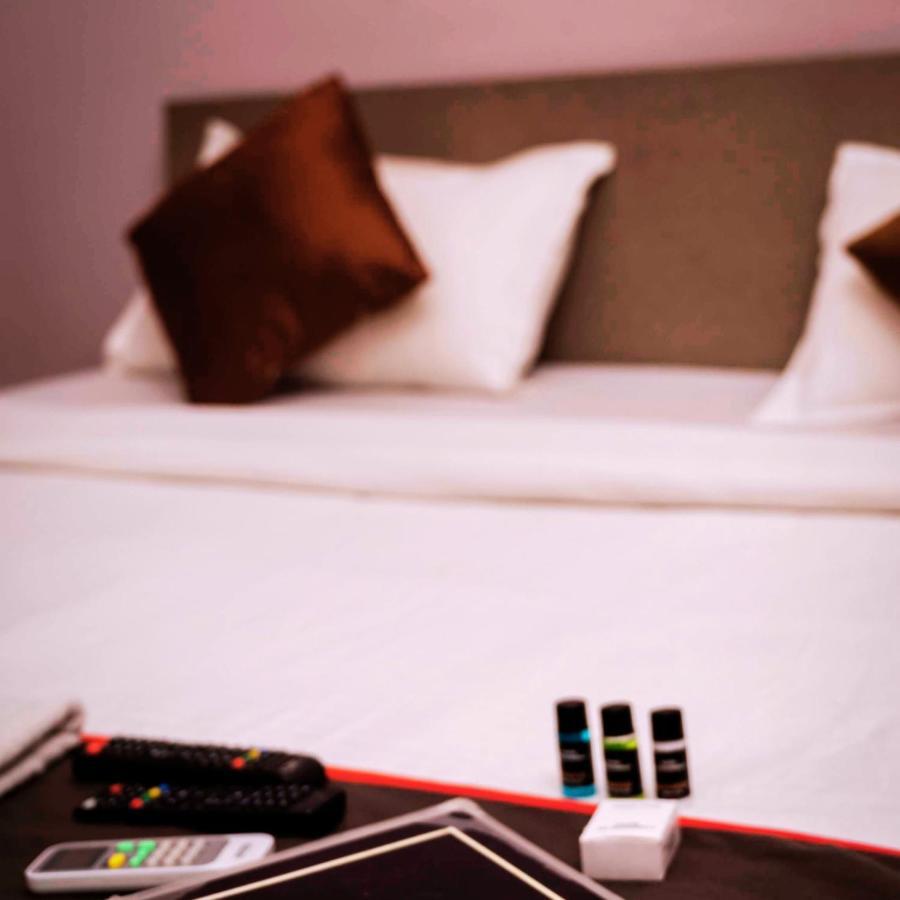 Gs Residency Hotel Guwahati Bagian luar foto